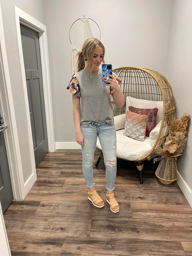 HEATHER GREY MULTI COLOR FLUTTER SLEEVE