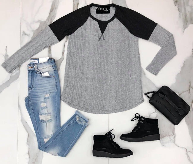 HEATHER GREY AND CHARCOAL COLORBLOCK SLEEVE