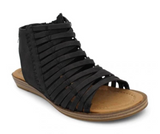 BLACK BOXER STRAP SANDAL