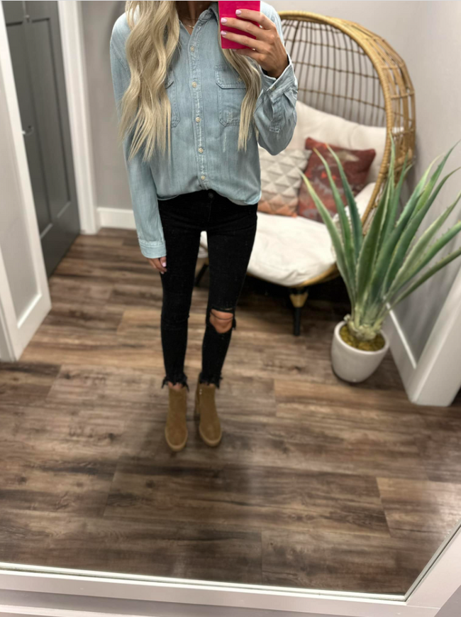 COLLIE SHACKET IN LIGHT DENIM