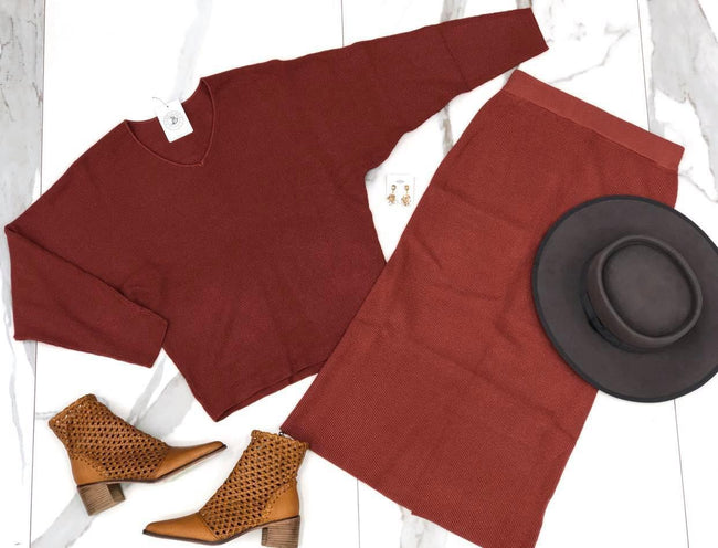 BRICK SWEATER TOP