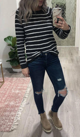 CHARCOAL TEXTURE STRIPE SWEATER