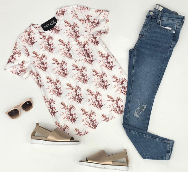 IVORY FLORAL TOP W POCKET