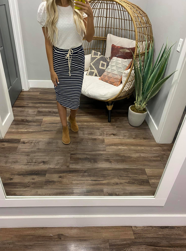 NAVY STRIPE DRAWSTRING SKIRT