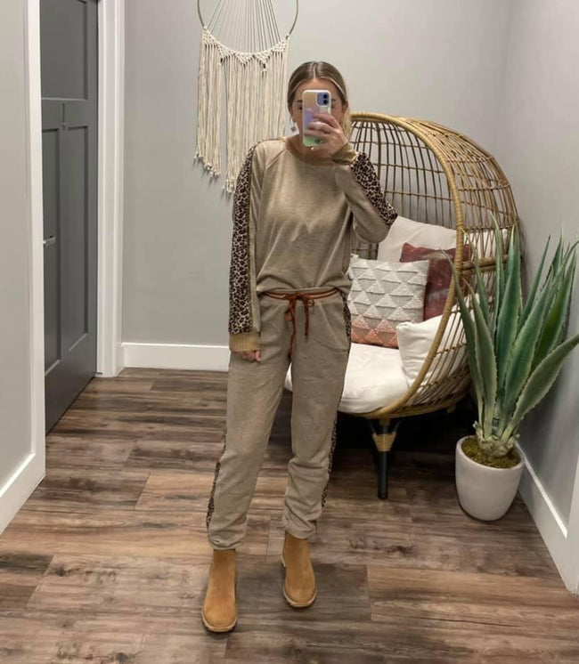 TAUPE LEOPARD SIDE STRIPE CREW SWEATER