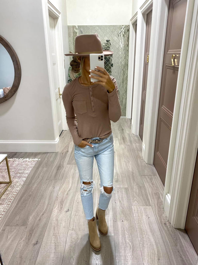 MOCHA SUPER SOFT HENLEY TOP