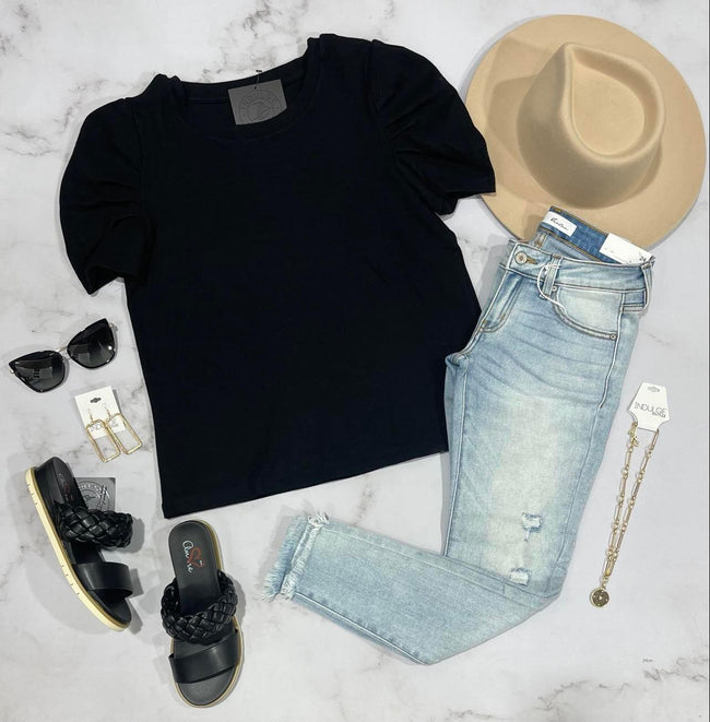 BLACK RIBBED PUFF SLEEVE TOP