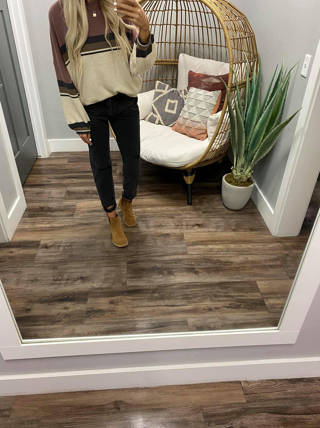 RED BEAN COLORBLOCK SWEATER TOP