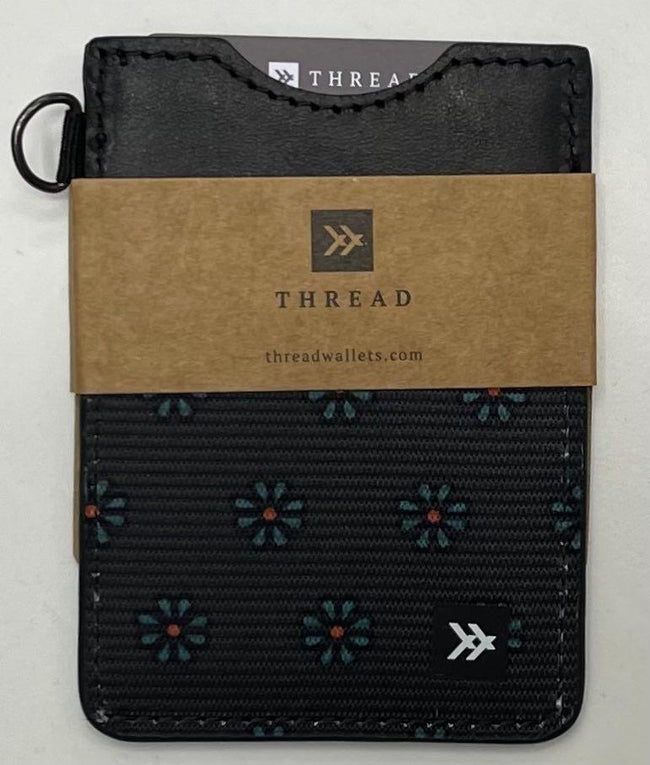 OAKWOOD THREAD VERTICAL WALLET