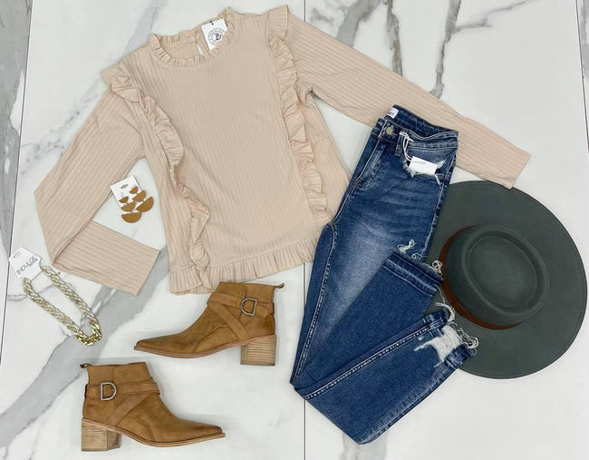 PERFECT CREAM RUFFLE RIBBED TOP