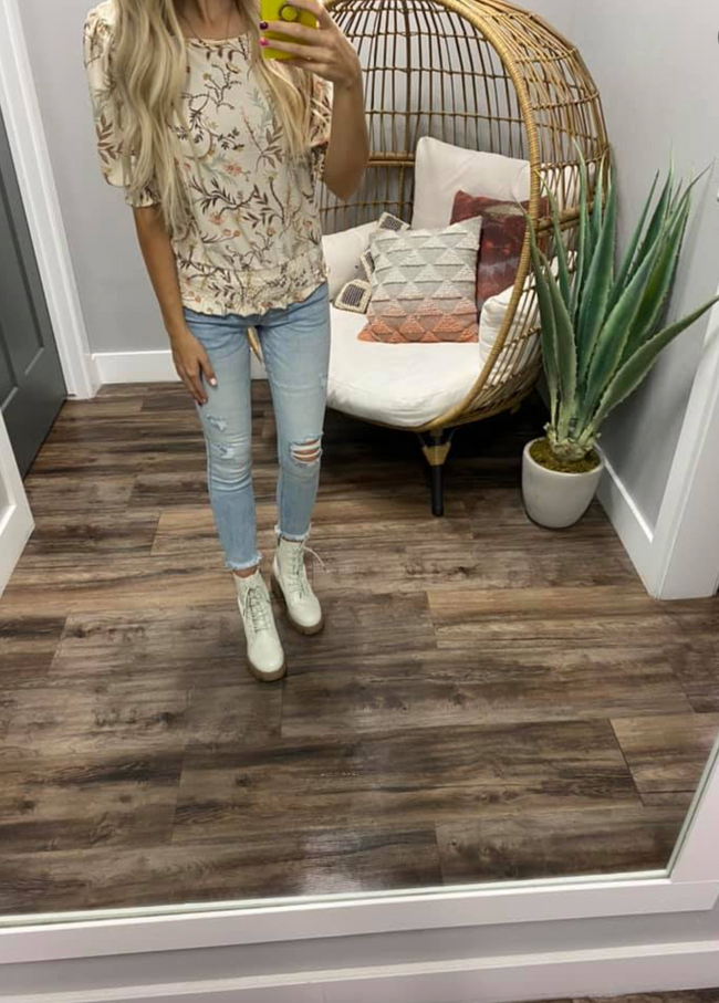 CREAM FLORAL SMOCKED BOTTOM BLOUSE