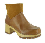 JOSI COGNAC LEATHER CLOG PLATFORM BOOT