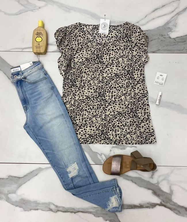 LEOPARD SWISS DOT FLUTTER SLEEVE BLOUSE