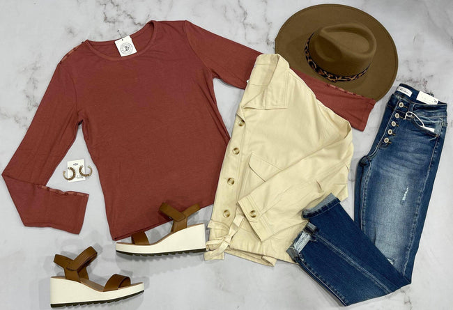 ROSE RIBBED BUTTON LONG SLEEVE