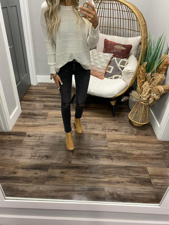 CREAM SPECKLED SWEATER