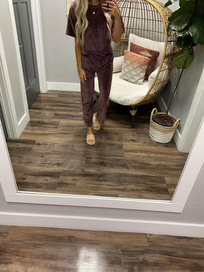 MAUVE RIBBED VELOUR CORDED SET