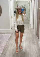 OLIVE SIDE RUCHED FASHION SHORTS