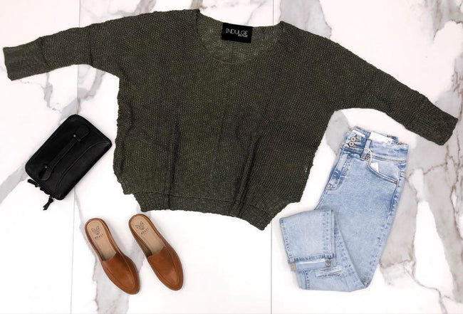 OLIVE KNIT SWEATER