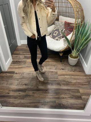 CREAM FUZZY HOLIDAY JACKET