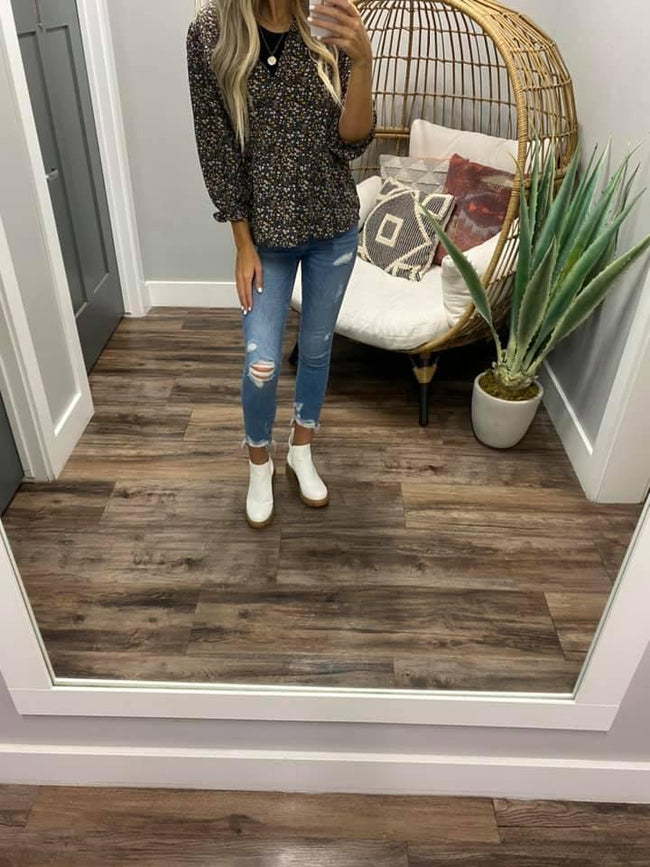 BLACK FLORAL PEPLUM TOP