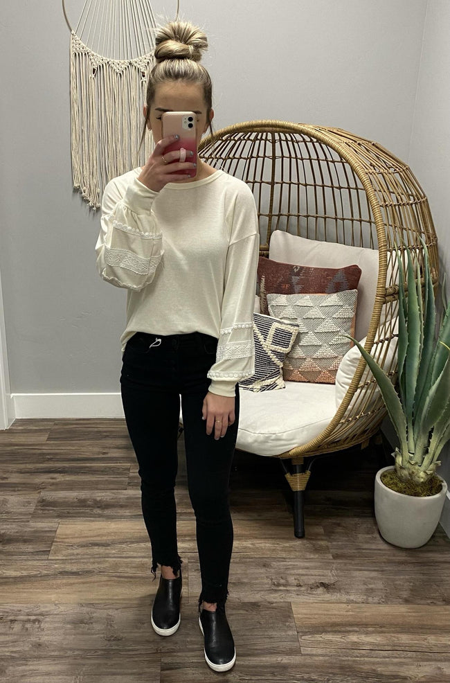 CREAM LACE TRIM TOP
