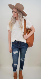 WHITE SHORT SLEEVE TOP WITH LACE DETAIL