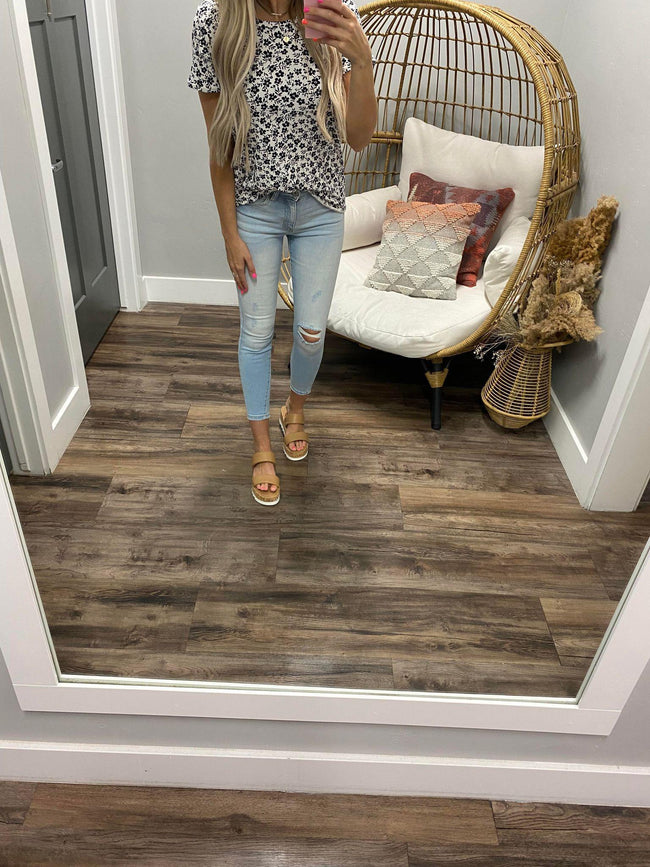 IVORY AND BLACK BUTTERY SOFT DITSY FLORAL TOP