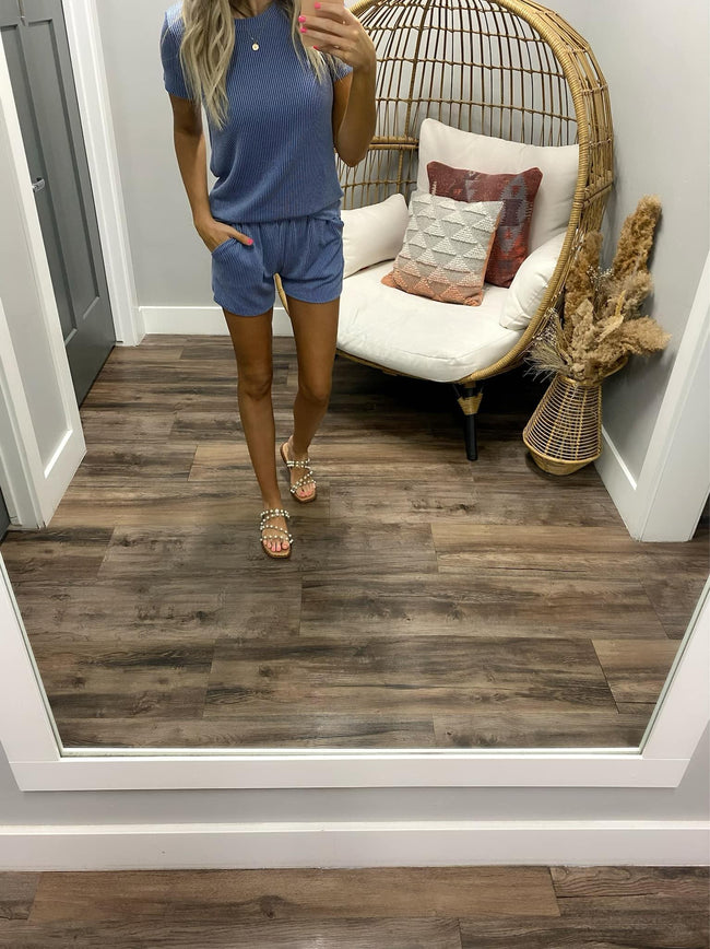 BLUE RIBBED TOP