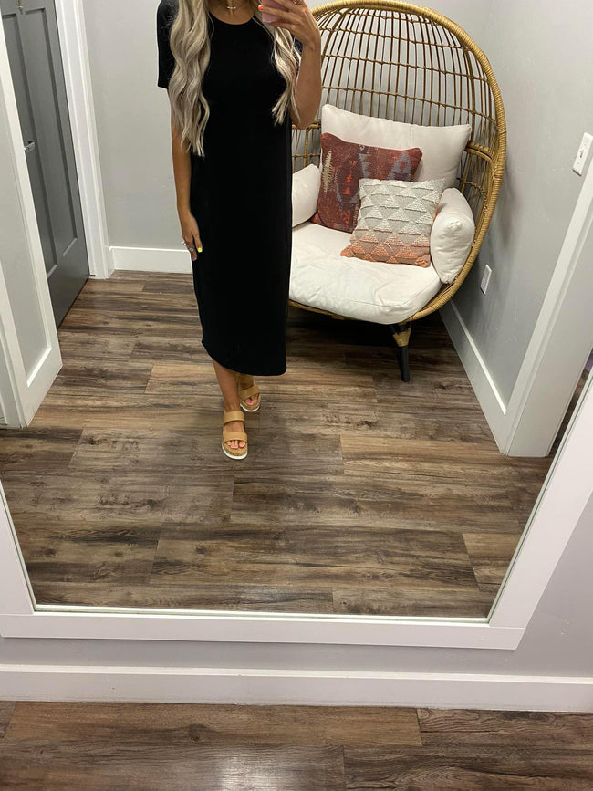 BLACK MAXI DRESS