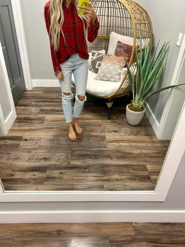 RED BUTTON UP TOP