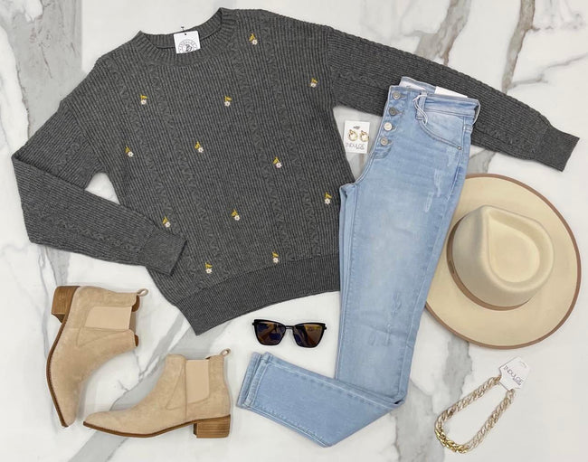CHARCOAL KNIT EMBROIDERED SWEATER