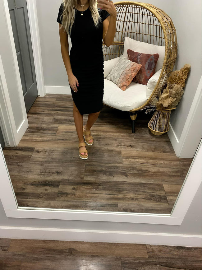 BLACK RIBBED SIDE SLIT DRESS