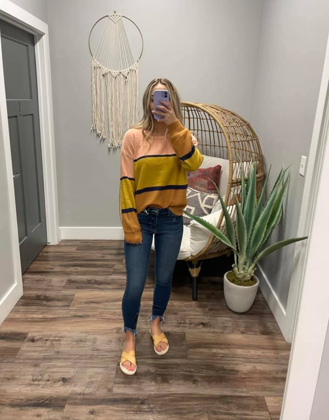 PEACH MUSTARD CAMEL COLORBLOCK SWEATER