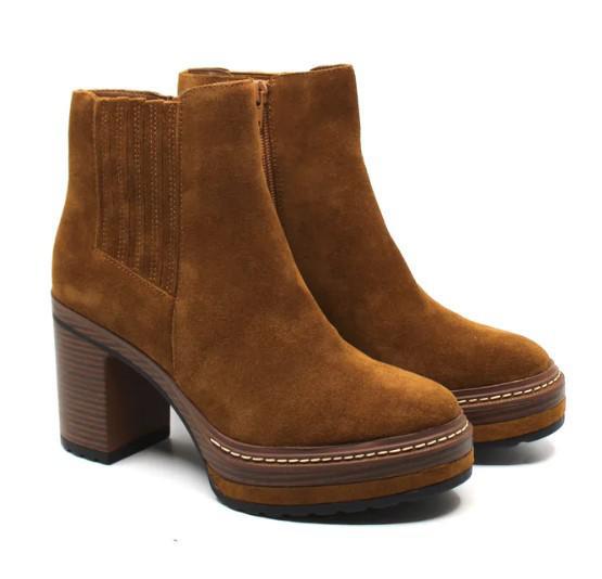 STEVE MADDEN LEXA CHESTNUT SUEDE BOOT