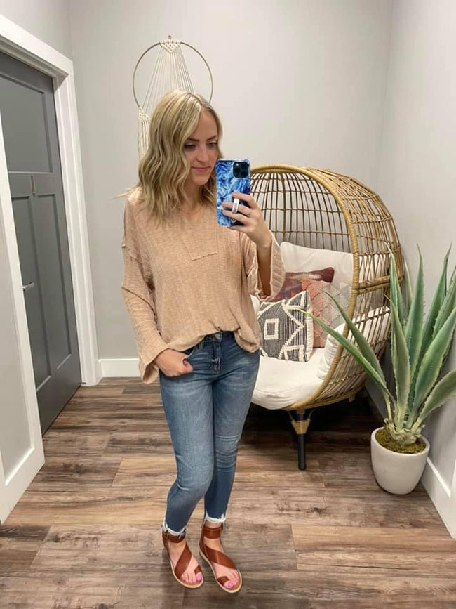 NATURAL OVERSIZED RIBBED HOODED TOP
