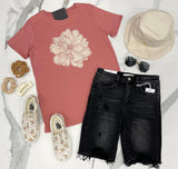 SALMON ROSE FLORAL GRAPHIC TEE