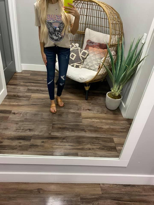 TAUPE EAGLE GRAPHIC TEE