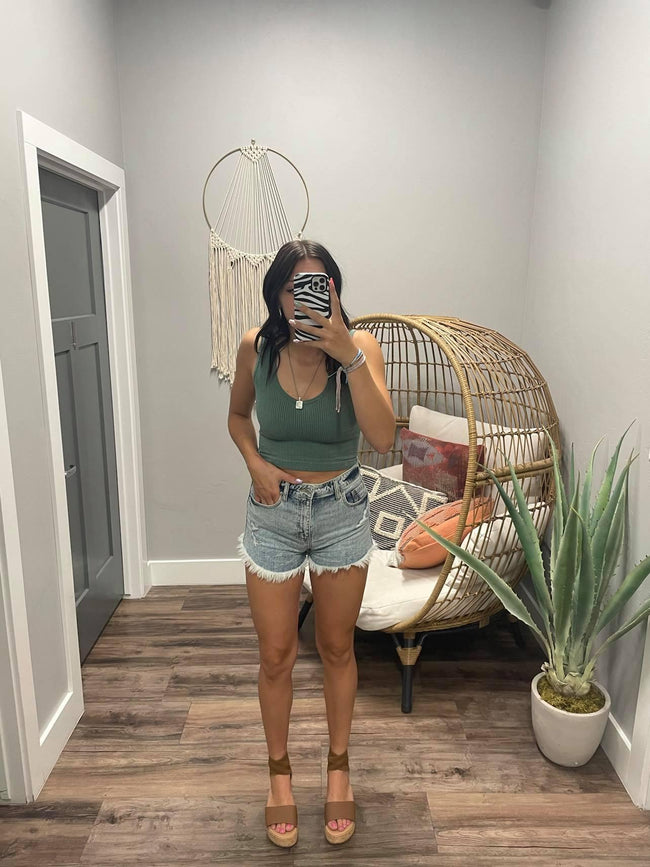 EUCALYPTUS RIBBED V-NECK TANK