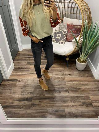 SAGE SUPER SOFT PRINTED SLEEVE SWEATER TOP