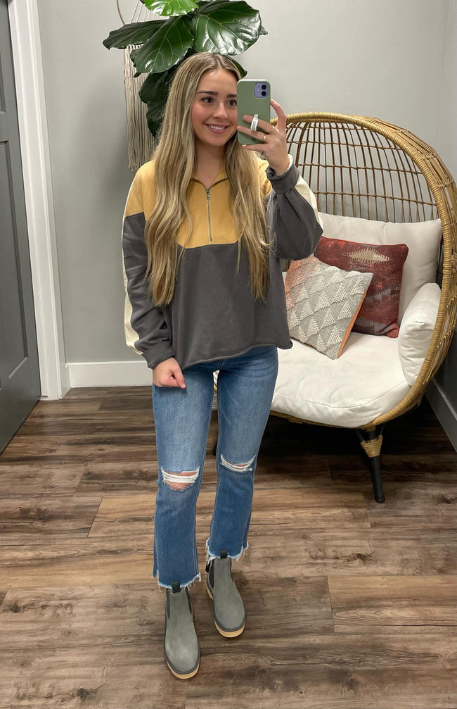 HOLLIE COLORBLOCK 1/4 ZIP CREW SWEATER
